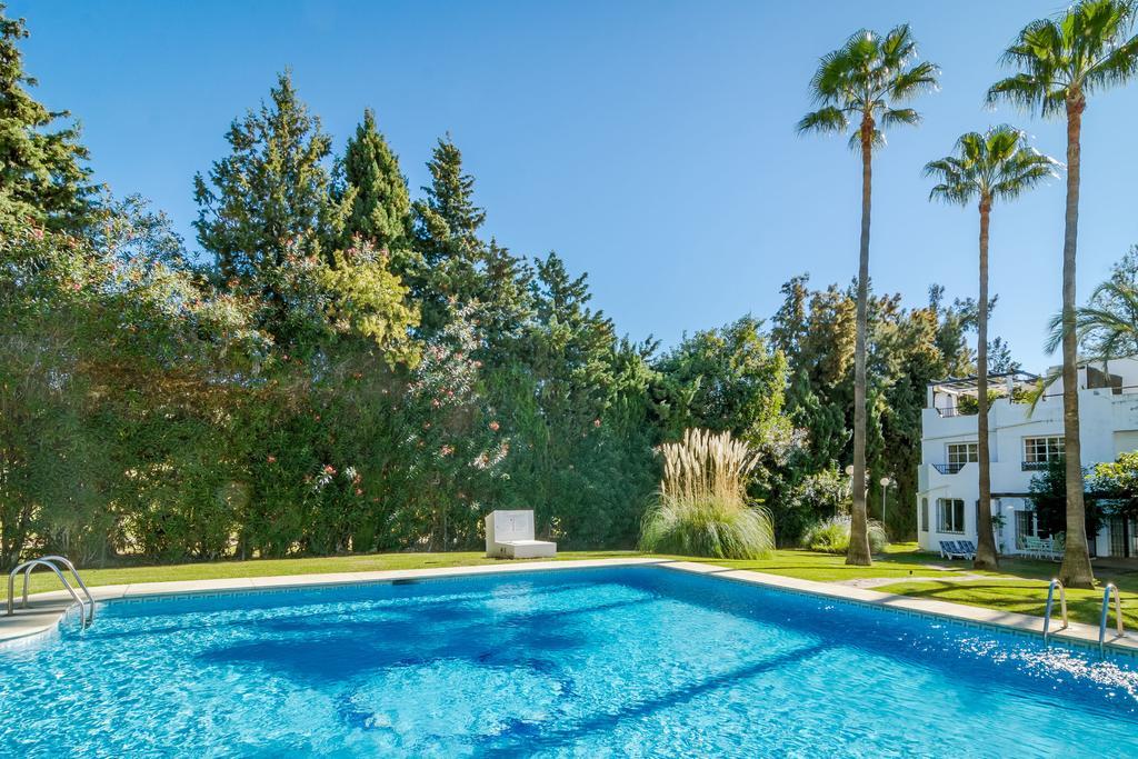 Apartemen Se - Spacious Modern Townhouse In Nueva Andalucia *